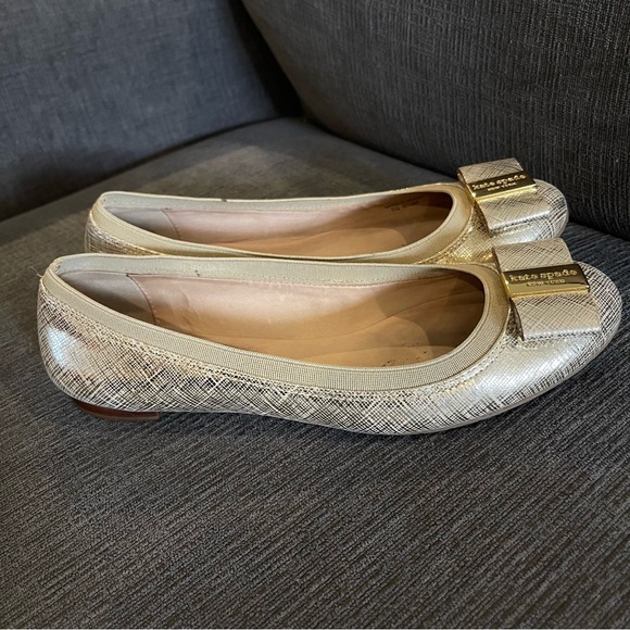 Kate Spade Tock Bow Ballet Flats Metallic Gold Logo - Size 6.5 - Picture 5 of 8